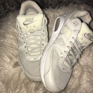 Nike Air Max Command